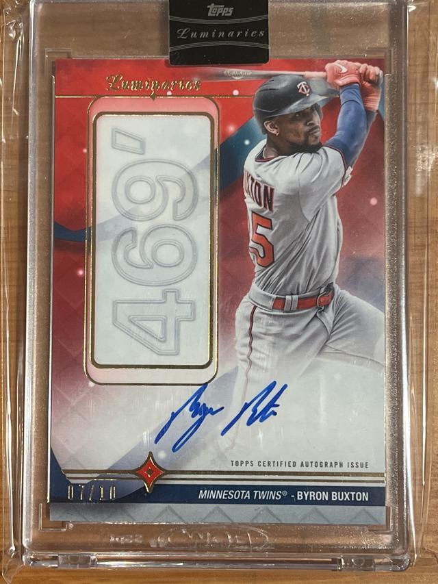 2023 Topps Luminaries Byron Buxton Red /10 #HRK-BBU