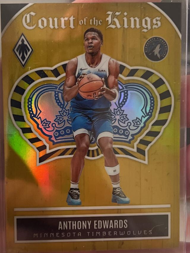 2023-24 Panini Phoenix Basketball Anthony Edwards Court of the Kings Gold /10