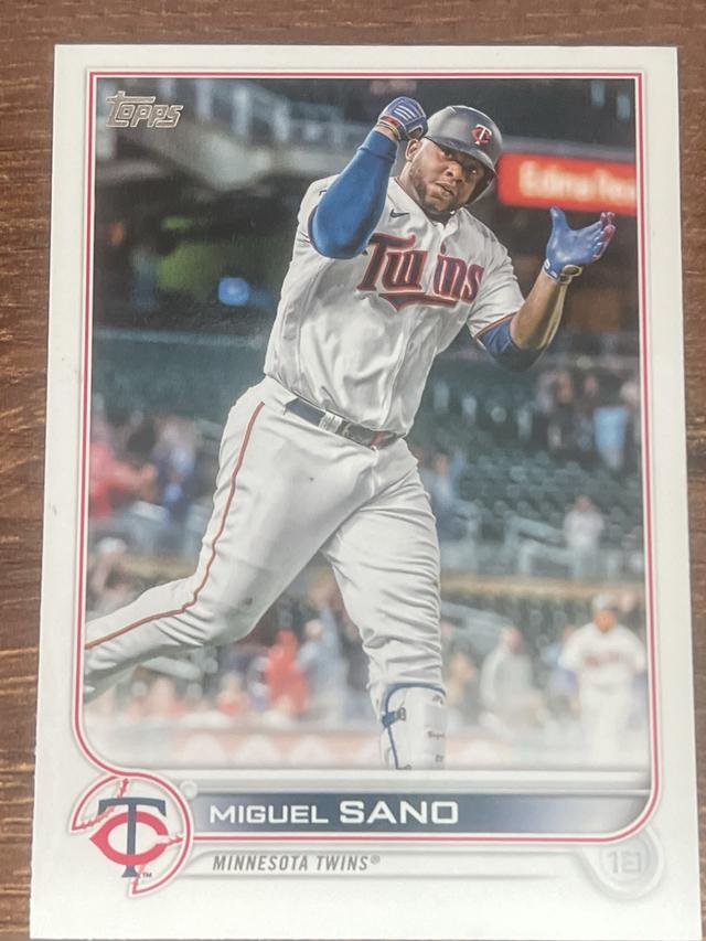 2022 Topps Series 1 Miguel Sano BASE SET #123