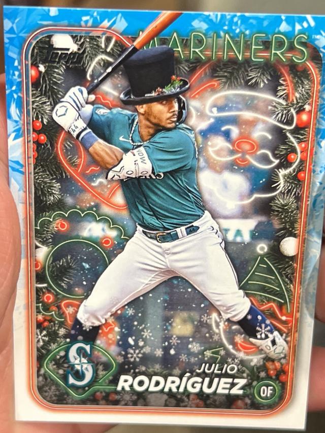 2024 Topps Holiday Julio Rodríguez Variation Short Prints SP #H153