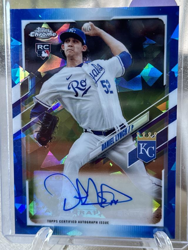 2021 Topps Chrome Sapphire Daniel Lynch ﻿Rookie Autographs #RA-DL