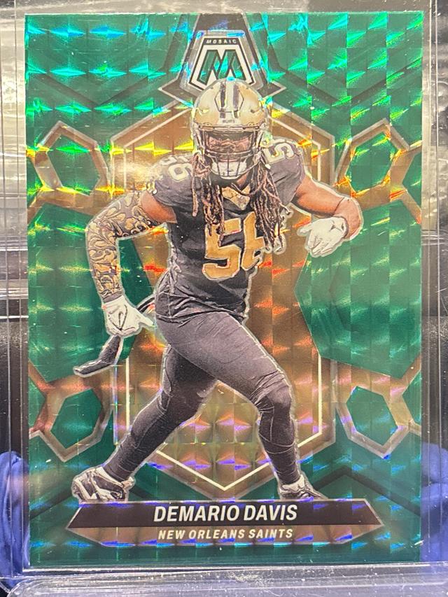 2024 Panini Mosaic Football Demario Davis ﻿Base Set #160