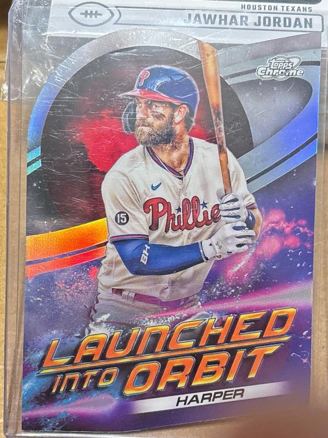 2022 Topps Cosmic Chrome Bryce Harper LAUNCHED INTO ORBIT #LIO-10