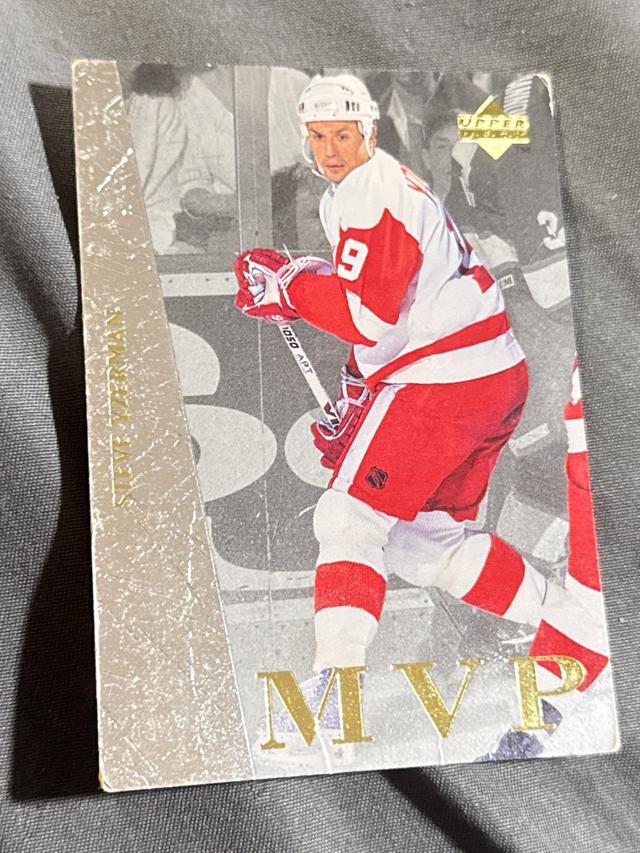 1996-97 Upper Deck Collector's Choice Steve Yzerman MVP #UD14