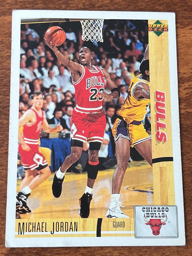 1991-92 Upper Deck International Italian Michael Jordan ﻿Base Set #38 