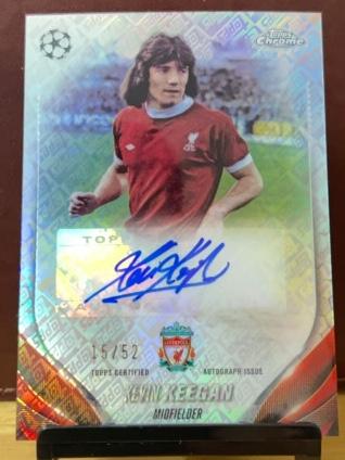 2023-24 Topps Chrome UEFA Kevin Keegan Autographs Toppsfractors /52 #CA-KK