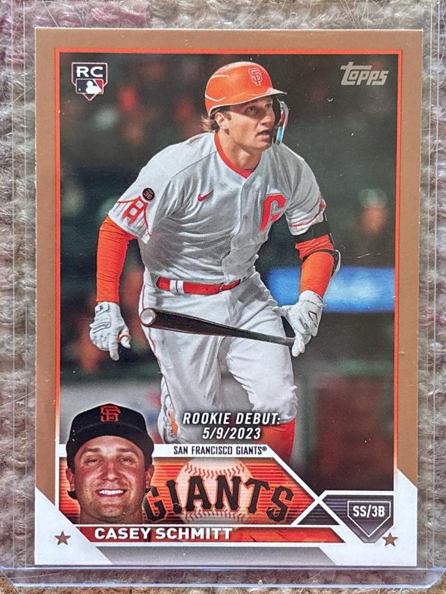 2023 Topps Update Series Casey Schmitt BASE SET Gold Parallel /2023 #US198