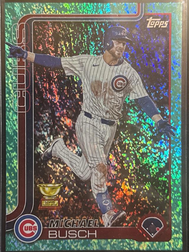 2025 Topps Series 1 Michael Busch ﻿Base Set Aqua Rainbow Foil Parallel #263