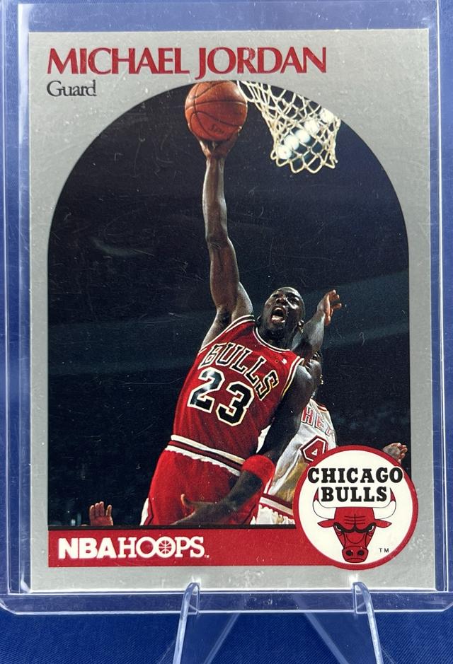 1990-91 Hoops Basketball Michael Jordan ﻿Base #65