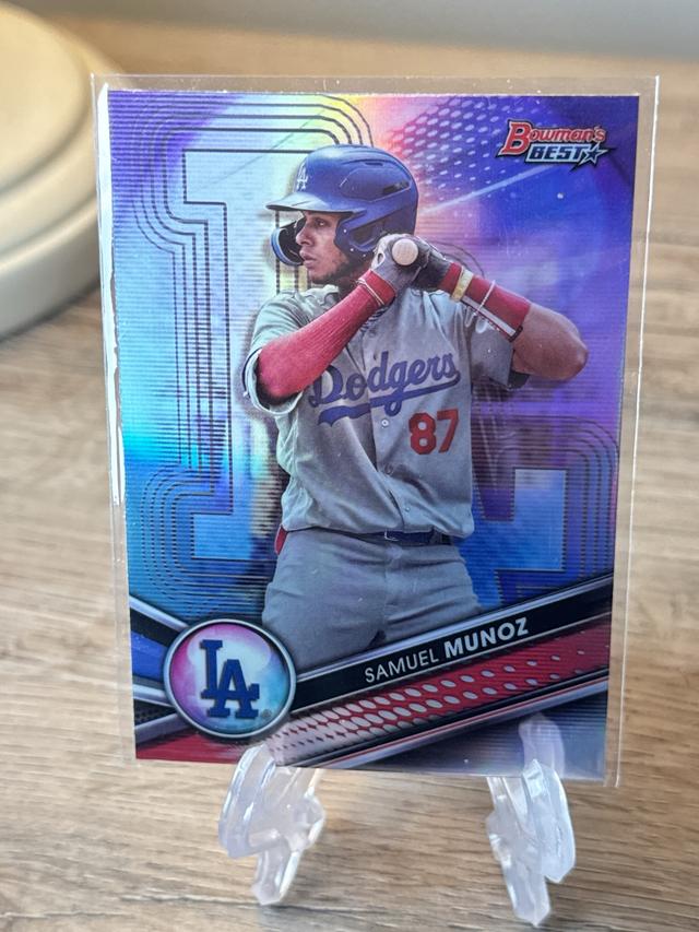 2022 Bowman's Best Samuel Munoz Base Set Refractor #TP-24