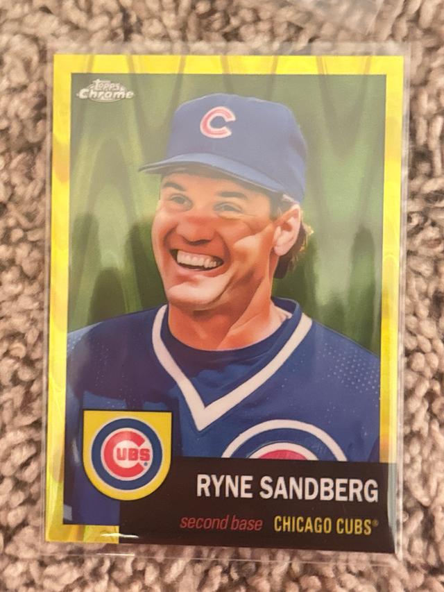 2022 Topps Chrome Platinum Ryne Sandberg Yellow RayWave Refractors /250 #137