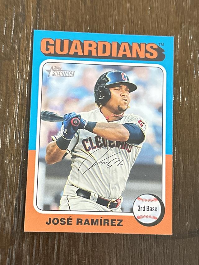 2024 Topps Heritage José Ramírez COLOR SWAP VARIATION #183