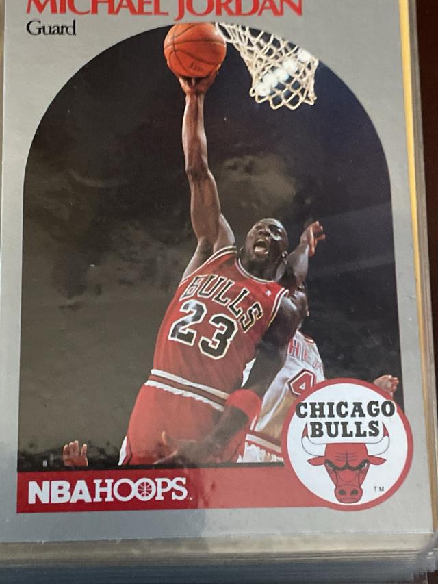 1990-91 Hoops Basketball Michael Jordan ﻿Base #65