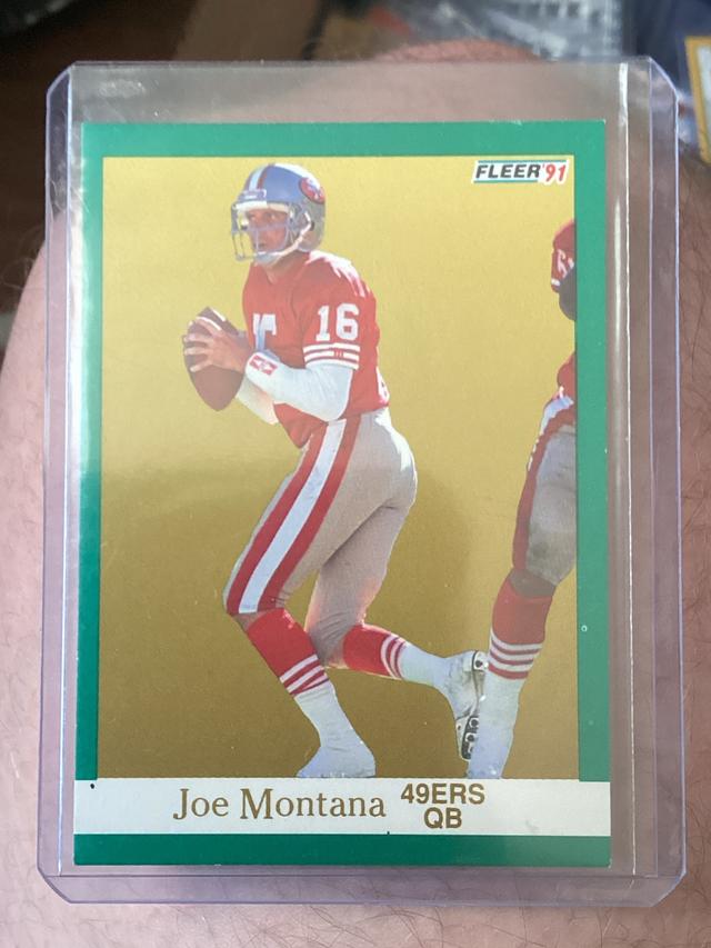 1991 Fleer Football Joe Montana ﻿Base Set #360