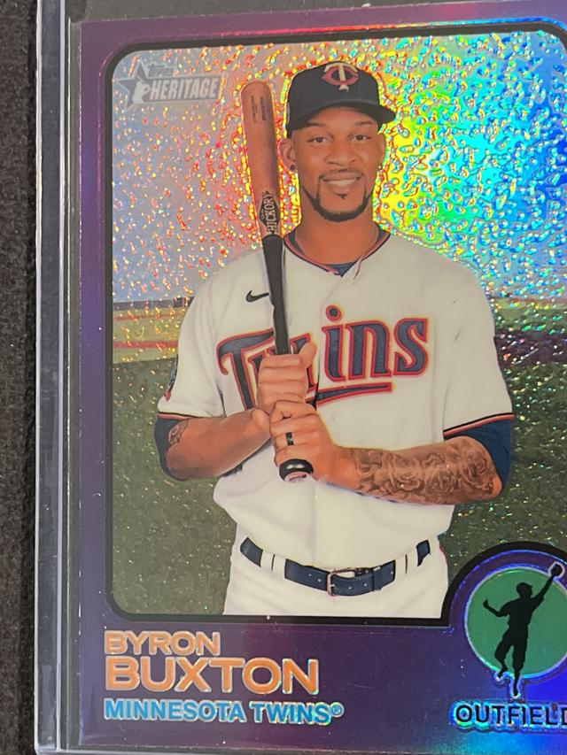 2022 Topps Heritage Byron Buxton BASE CARDS CHROME VARIATION #186