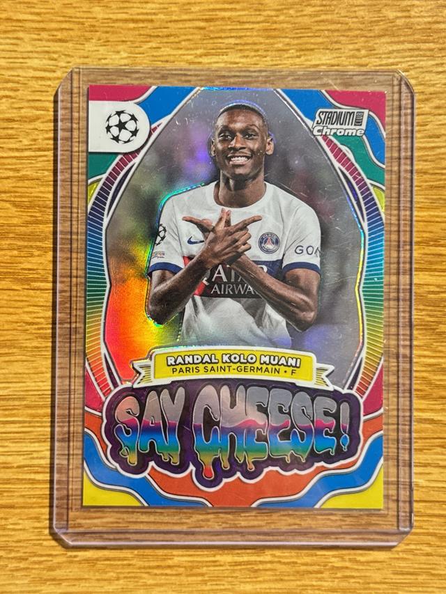 2023-24 Topps Stadium Club Chrome UEFA Randal Kolo Muani Say Cheese! #SC-RKM