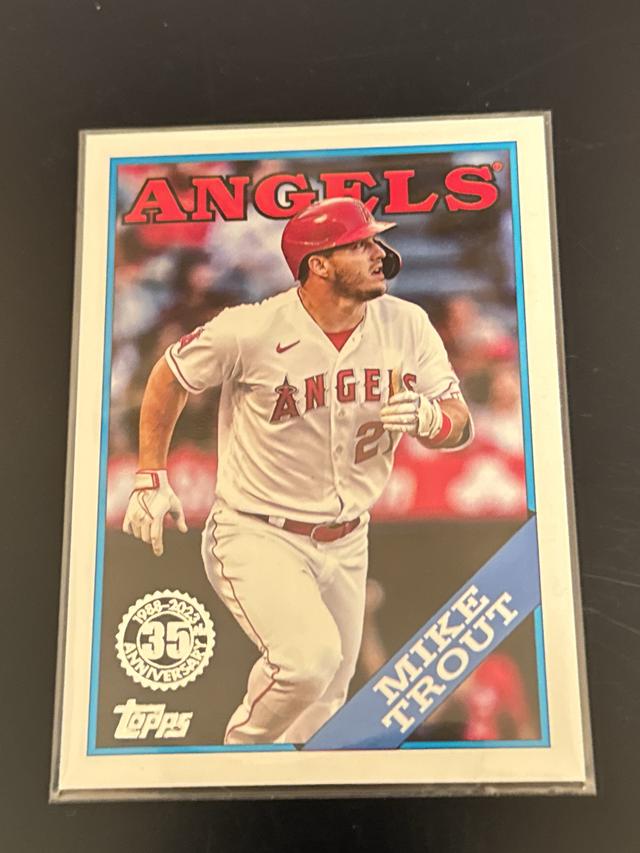 2023 Topps Update Series Mike Trout 1988 TOPPS BASEBALL #88US-3