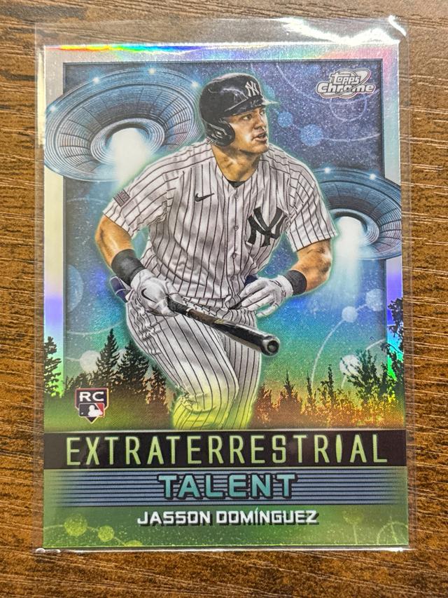 2024 Topps Cosmic Chrome Jasson Domínguez Extraterrestrial Talent #ET-3