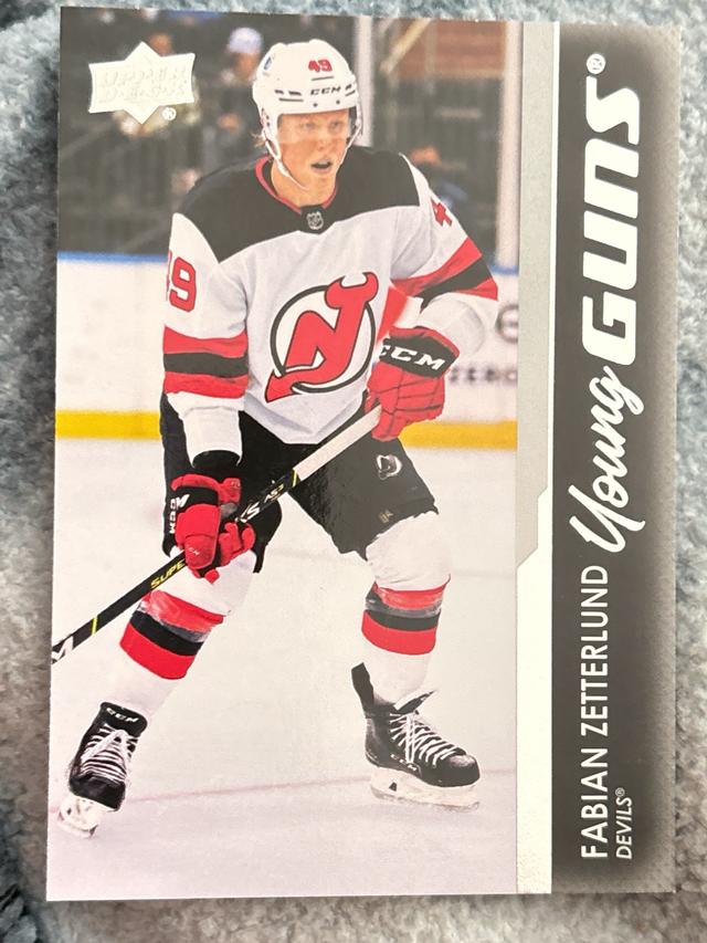 2021-22 Upper Deck Extended Series Fabian Zetterlund #729