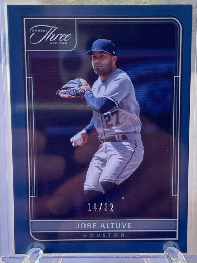 2022 Panini Three and Two Jose Altuve Base Set Full Count /32 #66