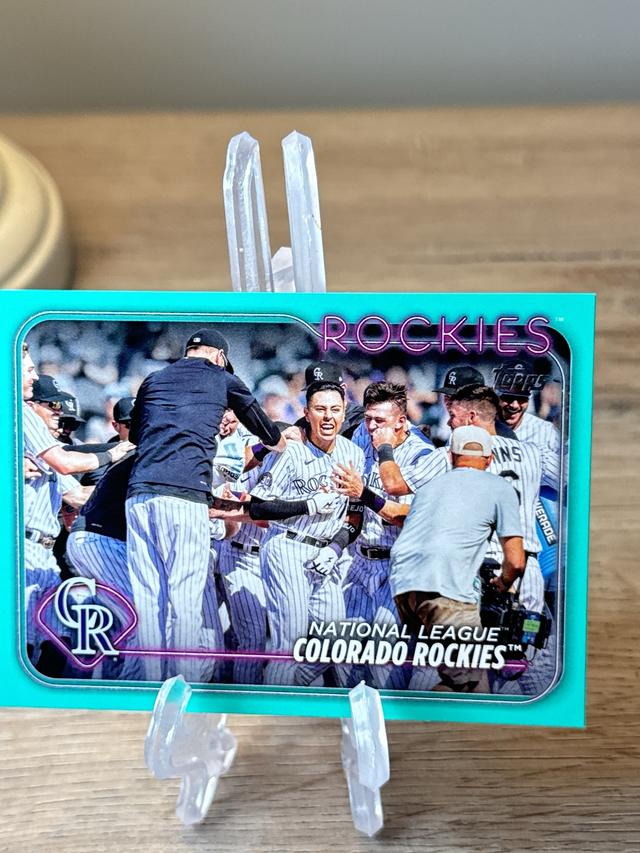 2024 Topps Series 2 Colorado Rockies BASE SET Aqua #526