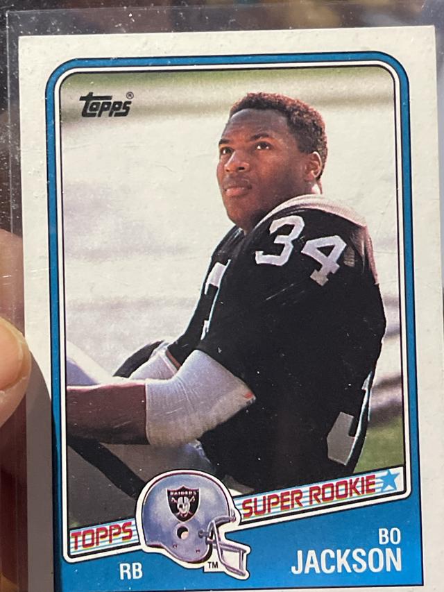 1988 Topps Football Bo Jackson  Base Set #327