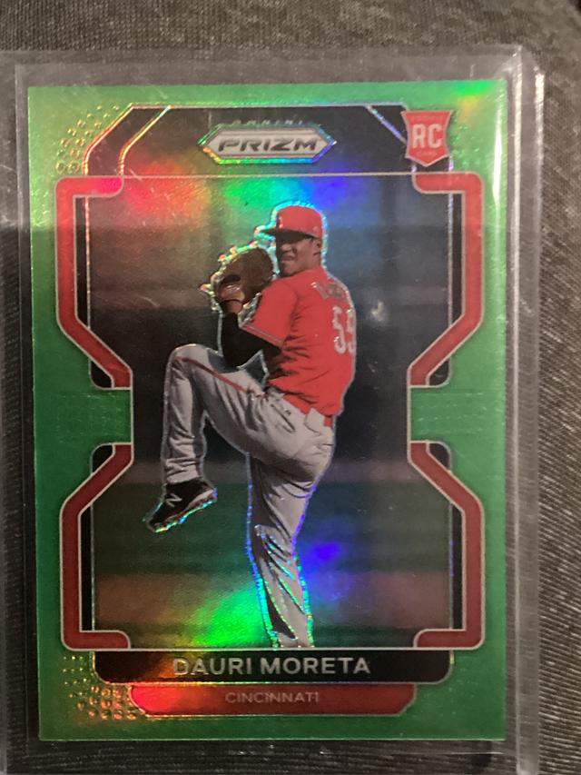 2022 Panini Prizm Dauri Moreta Base Set Lime Green Prizms /125 #95