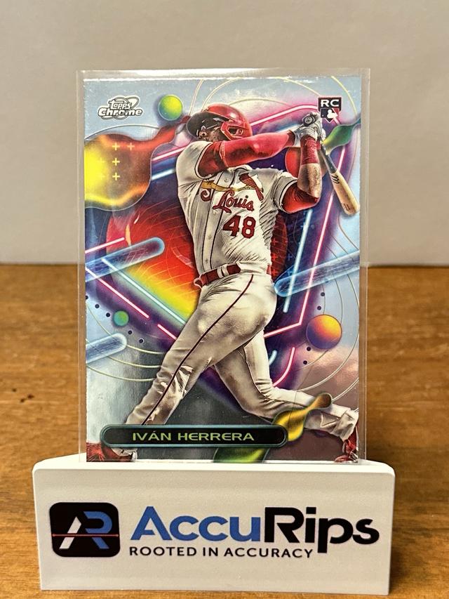 2023 Cosmic Chrome Iván Herrera BASE #147