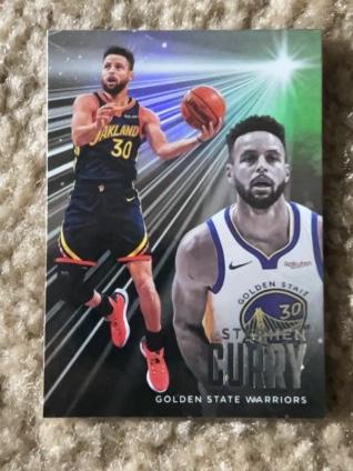 2020-21 Panini Chronicles Basketball Stephen Curry Base Essentials Set #231