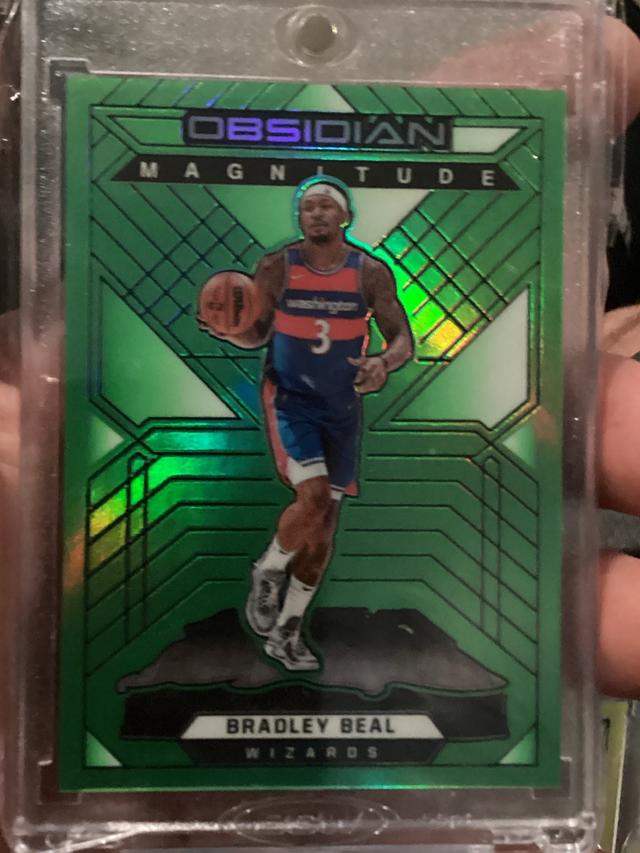 2021-22 Panini Obsidian Bradley Beal Magnitude Set #37