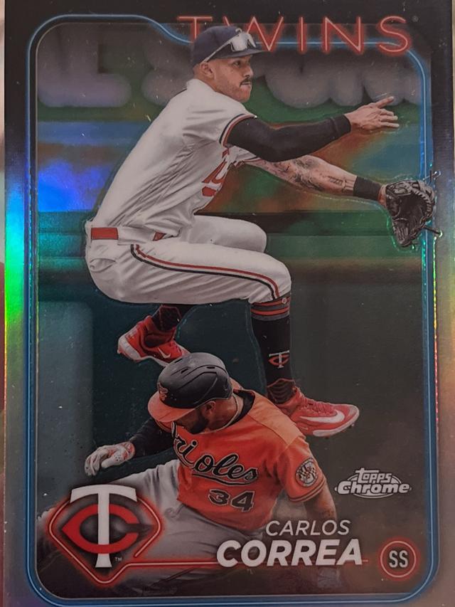 2024 Topps Chrome Carlos Correa ﻿Base Set Refractors #156