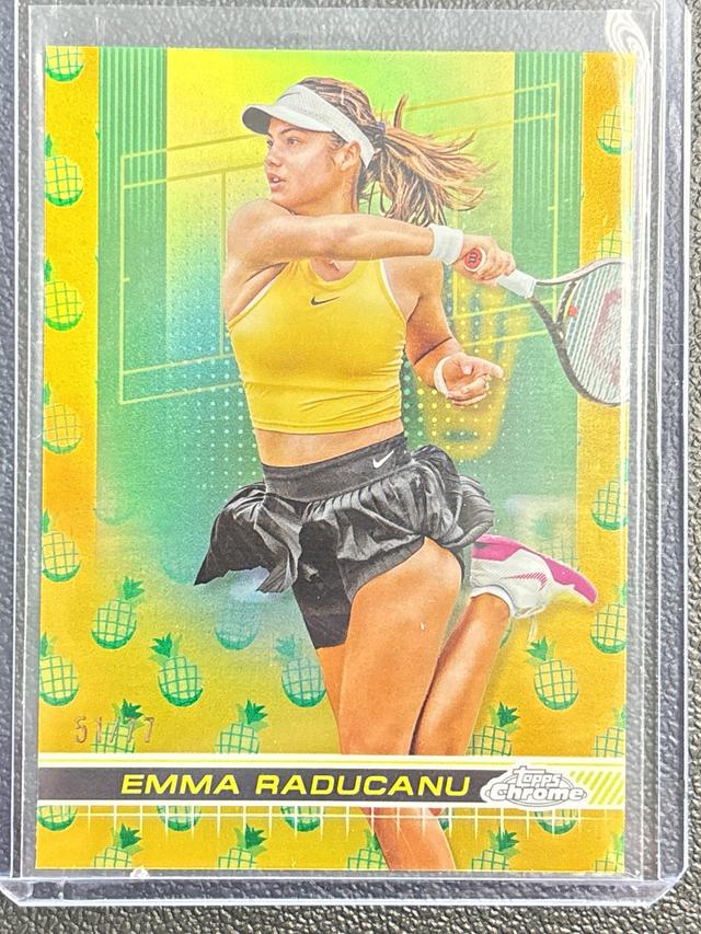 2024 Topps Chrome Tennis Emma Raducanu ﻿Base Set Pineapple Refractors /77 #198