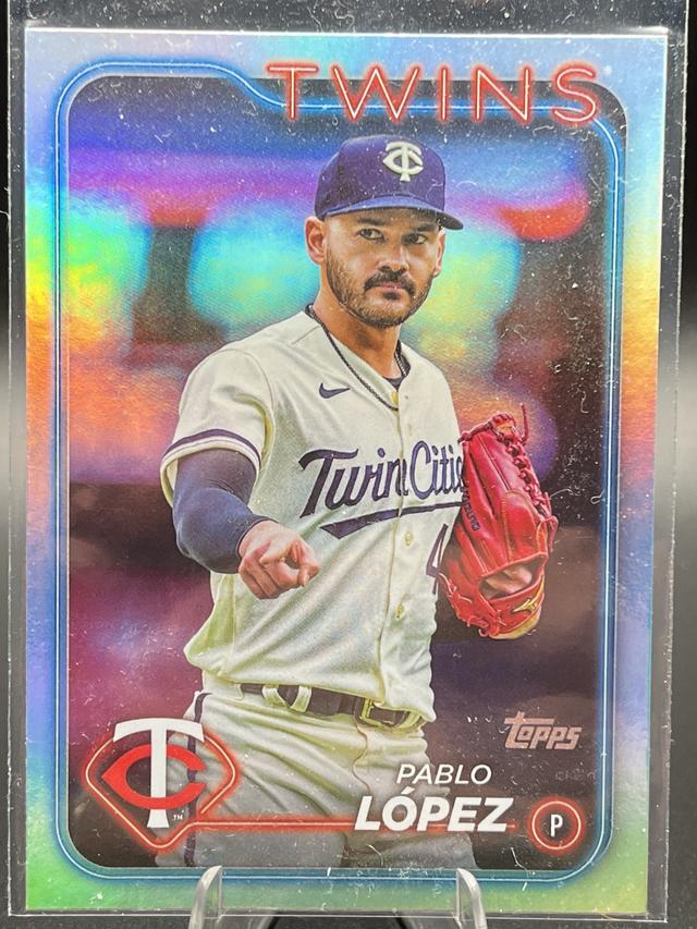 2024 Topps Series 2 Pablo López BASE SET Rainbow Foil #651