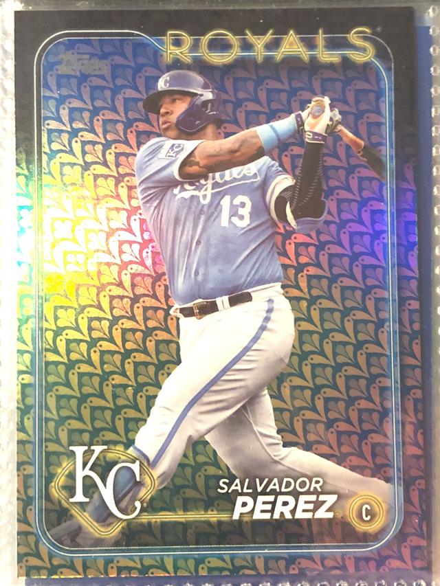 2024 Topps Series 1 Salvador Perez BASE CARD SET Holiday #24