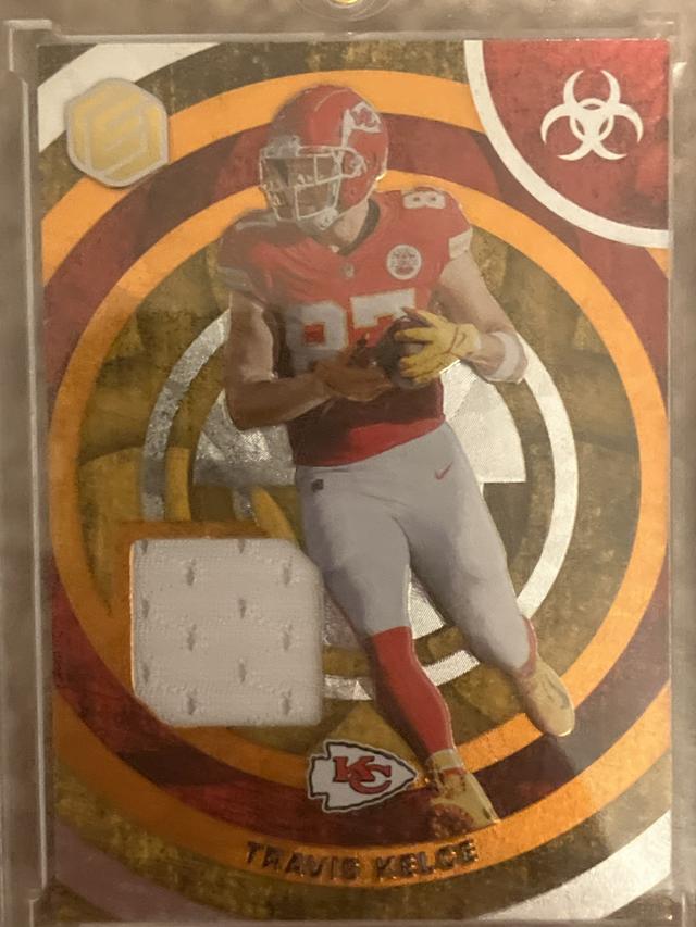 2022 Panini Elements Football Travis Kelce /50 #CM-TK