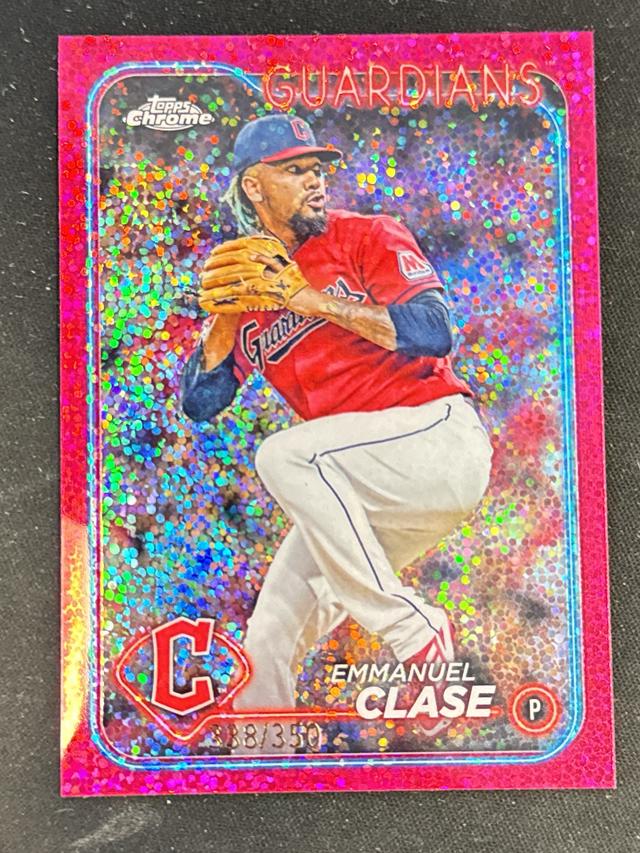 2024 Topps Chrome Emmanuel Clase ﻿Base Set Pink Refractors #166