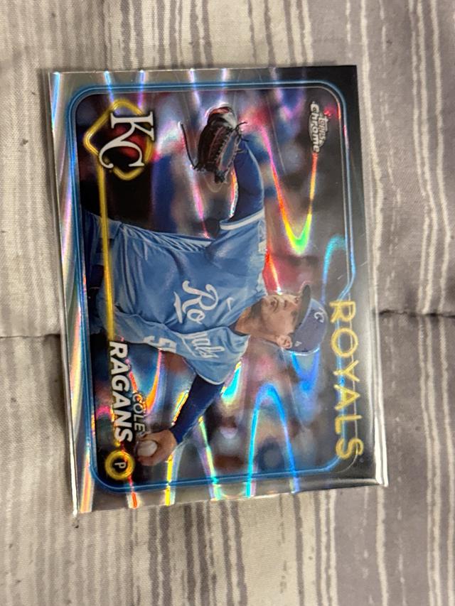 2024 Topps Chrome Cole Ragans ﻿Base Set RayWave Refractors #186