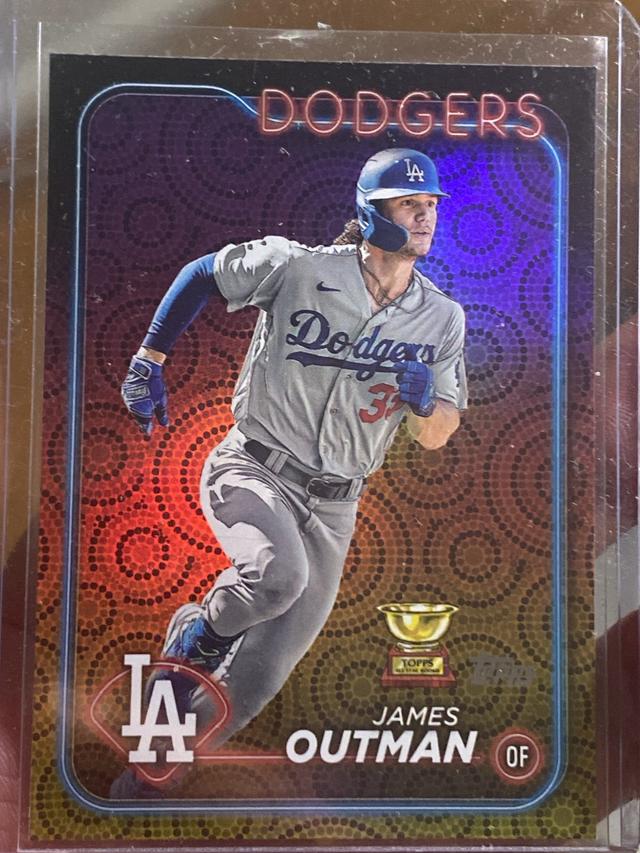 2024 Topps Series 2 James Outman BASE SET Holiday #362