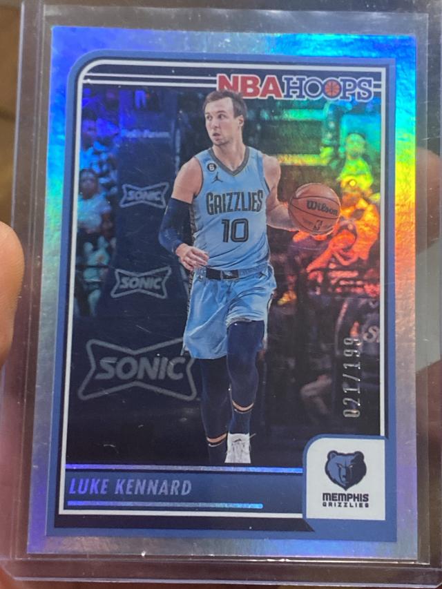 2023-24 Panini NBA Hoops Luke Kennard Base Set Silver /199 #127