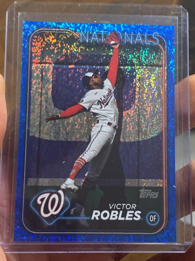 2024 Topps Series 2 Victor Robles BASE SET Blue Foil /999 #412