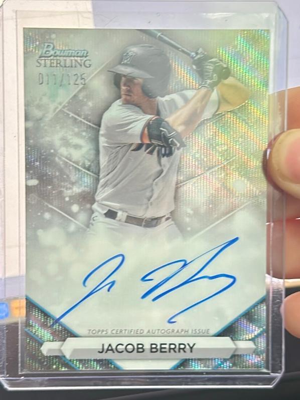 2023 Bowman Sterling Jacob Berry PROSPECT AUTOGRAPHS Wave Refractors /125 #PA-JB