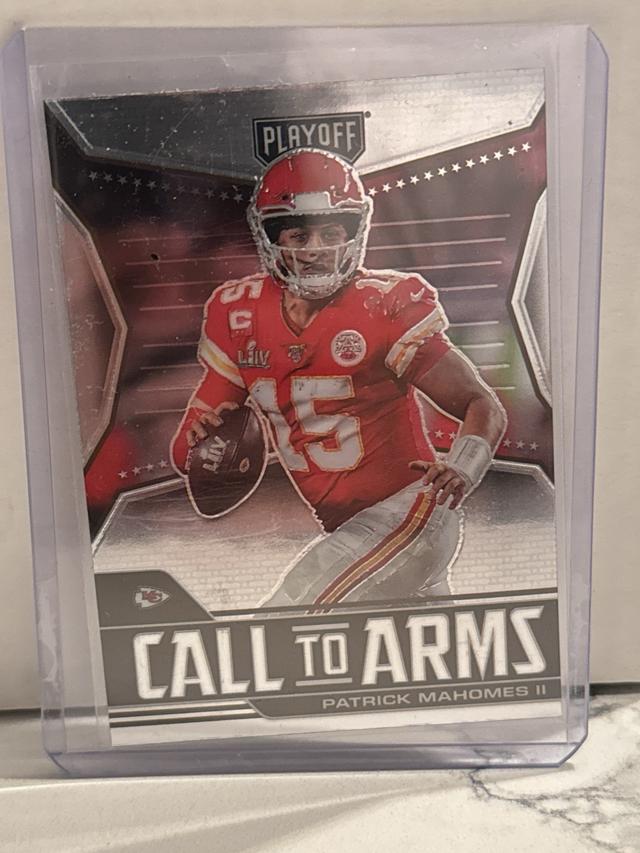 2021 Panini Playoff Patrick Mahomes II Call to Arms Set Silver #CA-PMA