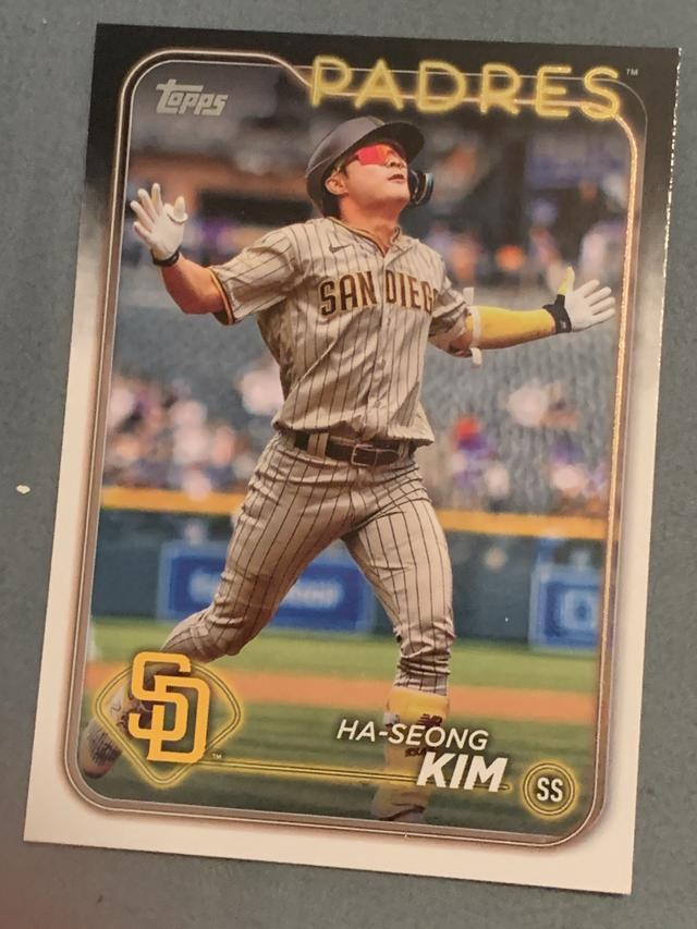 2024 Topps Series 1 Ha-Seong Kim BASE CARD SET #127