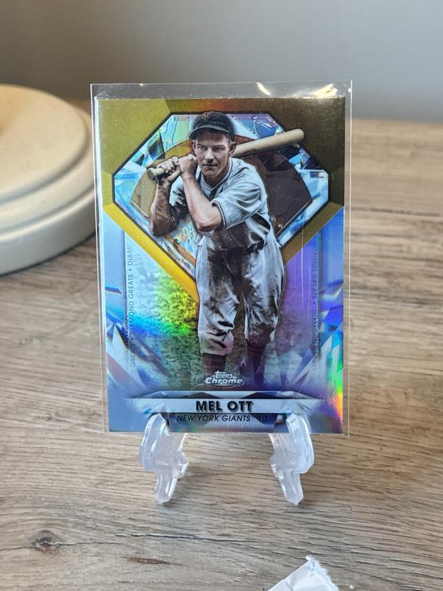 2022 Topps Chrome Updates Mel Ott DIAMOND GREATS DIE CUTS CHROME #DGC-65