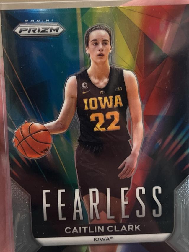 2024 Panini Caitlin Clark Collection Fearless #F2