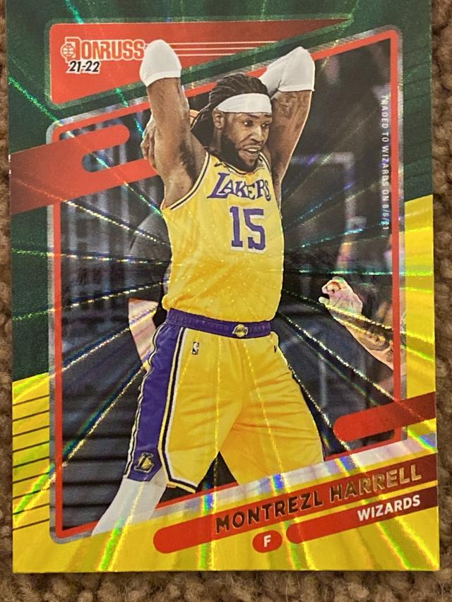 2021-22 Donruss Basketball Montrezl Harrell Base Set Yellow Flood #181