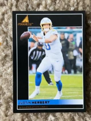 2021 Panini Chronicles Football Justin Herbert Pinnacle Set #7