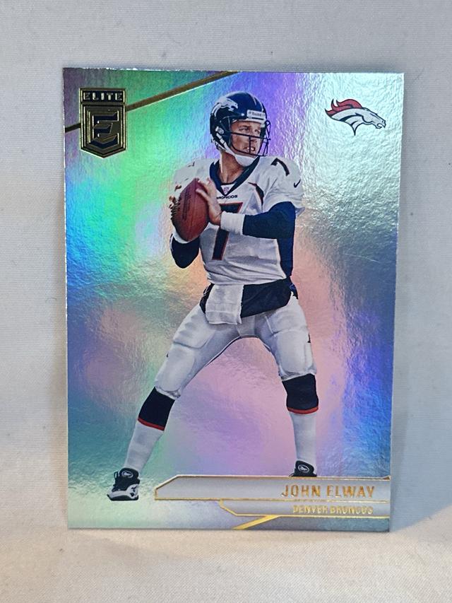 2024 Donruss Elite John Elway ﻿Base Set #39