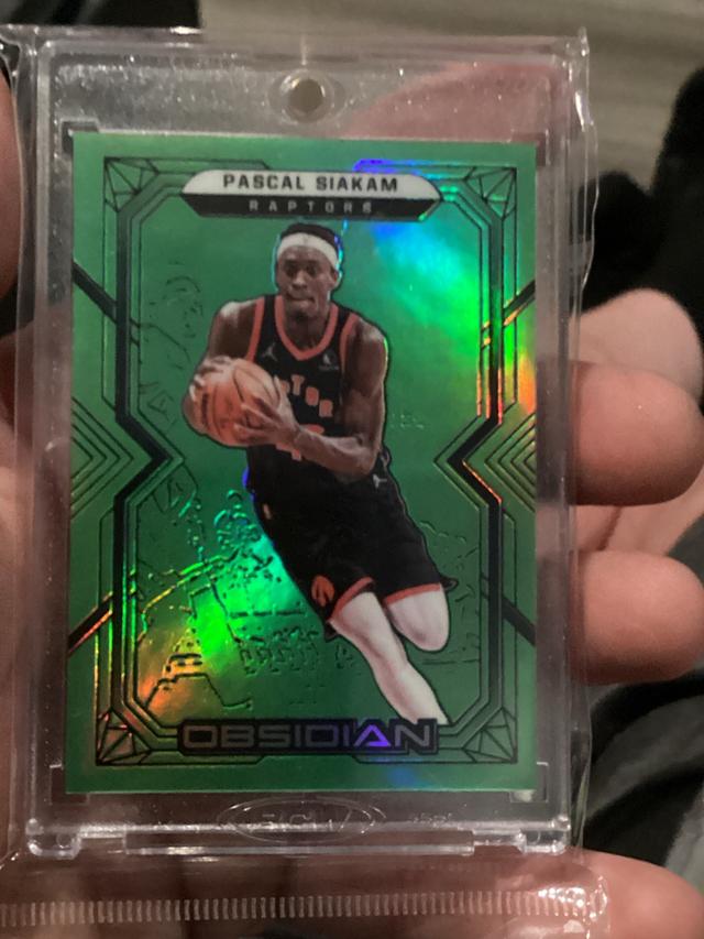 2021-22 Panini Obsidian Pascal Siakam Base Set #87