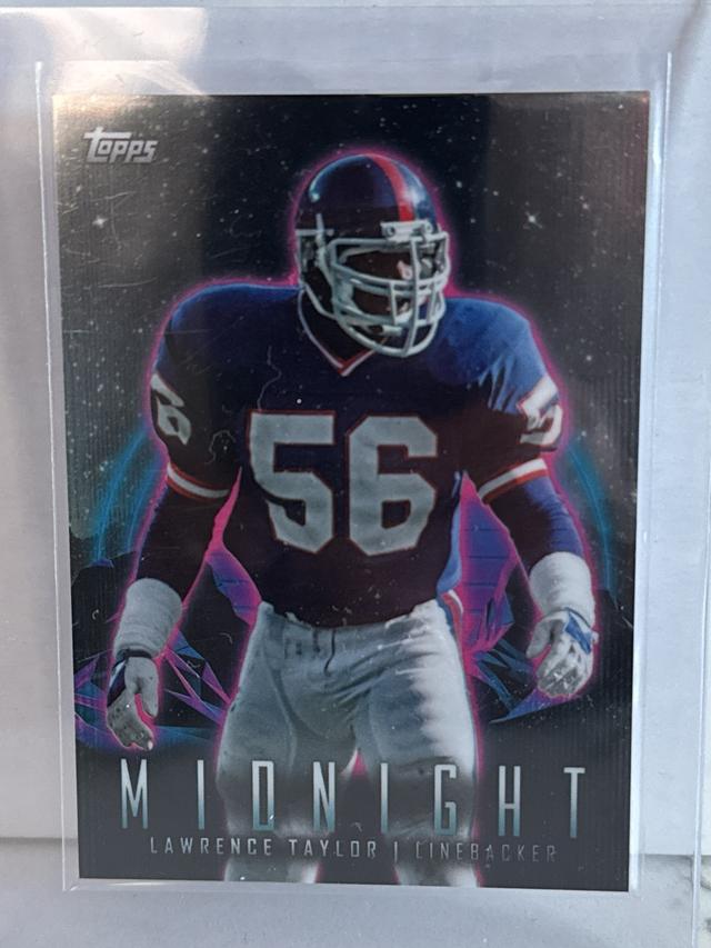 2023 Topps Composite Lawrence Taylor Midnight #335